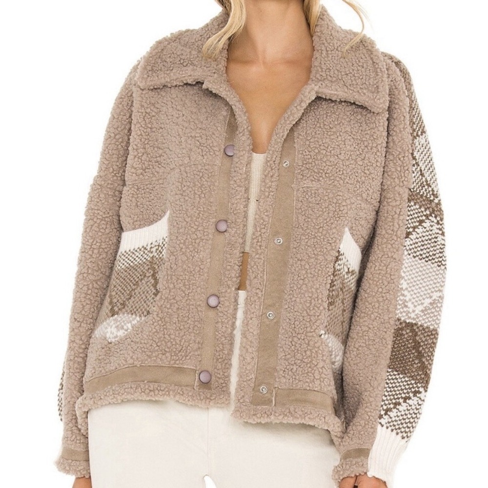BLANKNYC Comfort Queen Sherpa Button Front Jacket Taupe Teddy Coat Knit Back SM